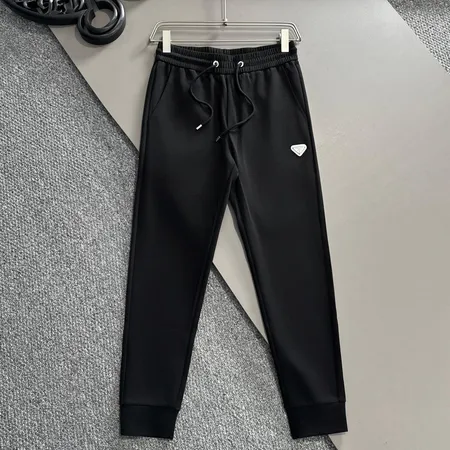 プラダ カジュアルパンツ