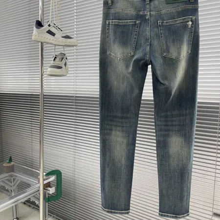 ヴェルサーチ ジーンズ