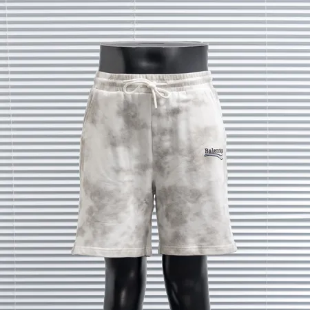 バレンシアガ ショートパンツ