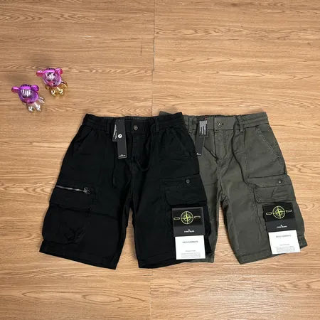 ストーンアイランド ショートパンツ