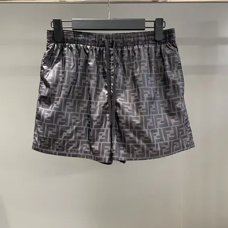 フェンディ ショートパンツ