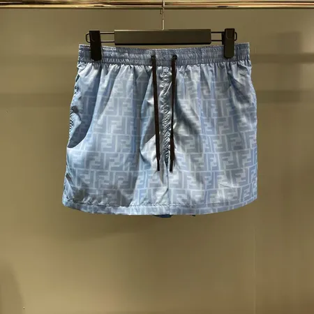 フェンディ ショートパンツ