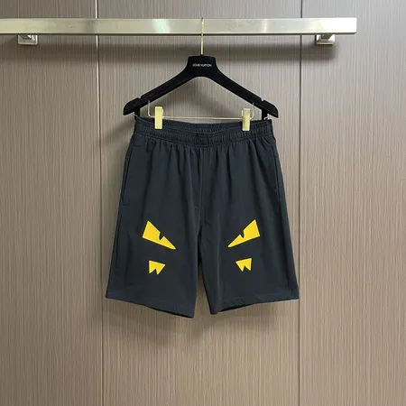 フェンディ ショートパンツ