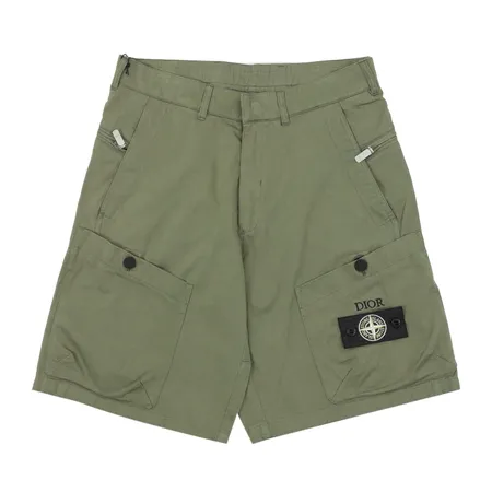 ストーンアイランド ショートパンツ