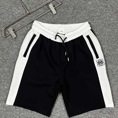 ロエベ ショートパンツ