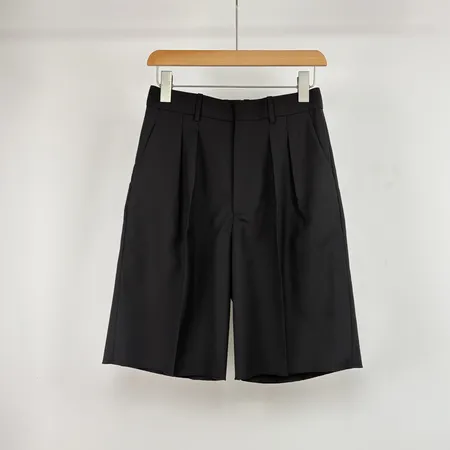 イブサンローラン ショートパンツ