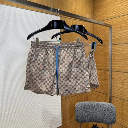 グッチ ショートパンツ