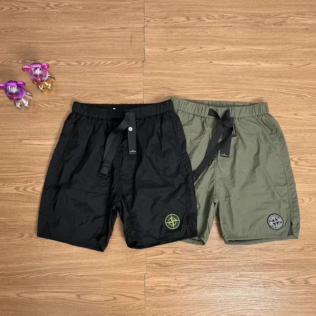 ストーンアイランド ショートパンツ