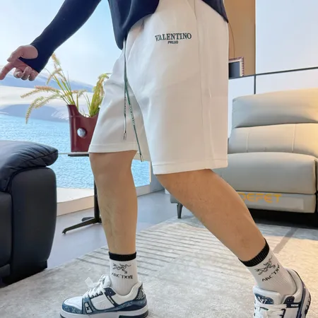 クロムハーツ ショートパンツ