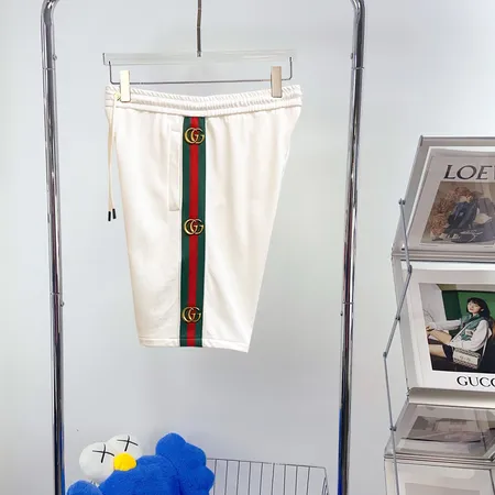 ルイヴィトン ショートパンツ