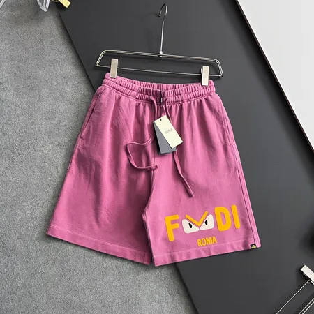 フェンディ ショートパンツ