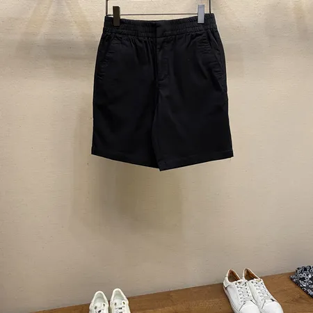 ジバンシィ ショートパンツ