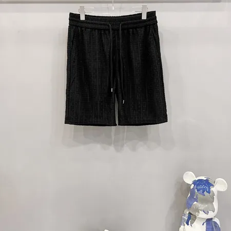 バレンシアガ ショートパンツ