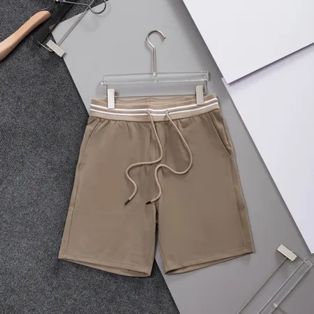 プラダ ショートパンツ