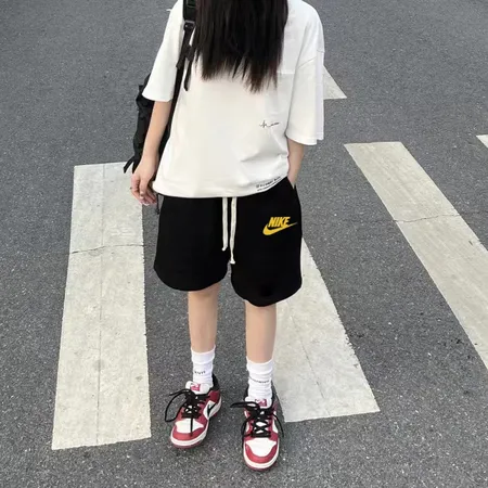 ドルチェ＆ガッバーナ ショートパンツ