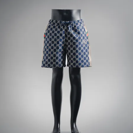 グッチ ショートパンツ