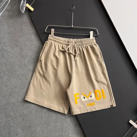 フェンディ ショートパンツ