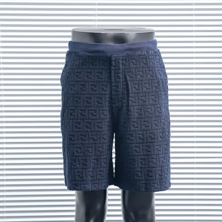 フェンディ ショートパンツ