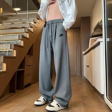 ナイキ カジュアルパンツ