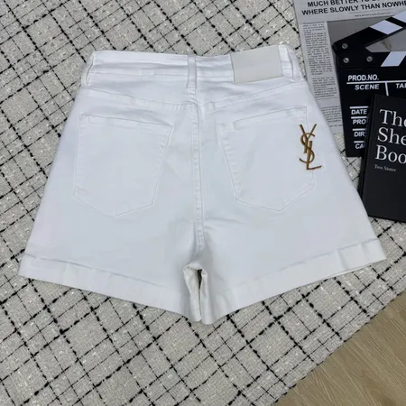 イブサンローラン ショートパンツ