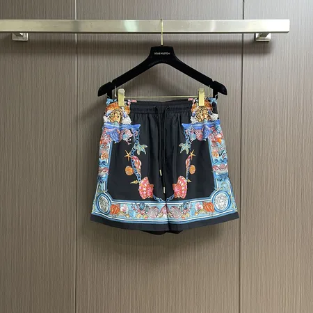 ヴェルサーチ ショートパンツ