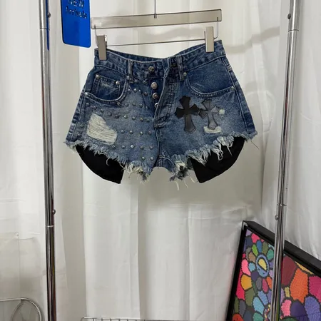 クロムハーツ ショートパンツ