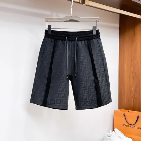 フェンディ ショートパンツ