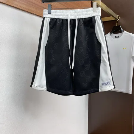 ロエベ ショートパンツ