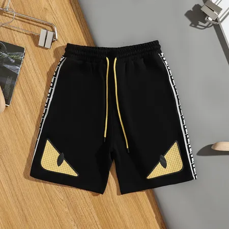 フェンディ ショートパンツ