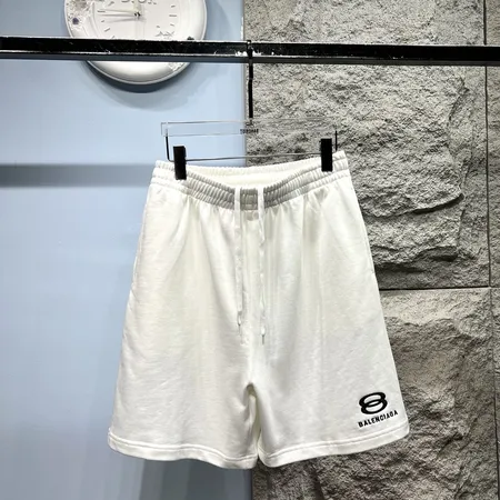 バレンシアガ ショートパンツ