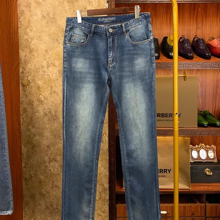 バーバリー ス ジーンズ