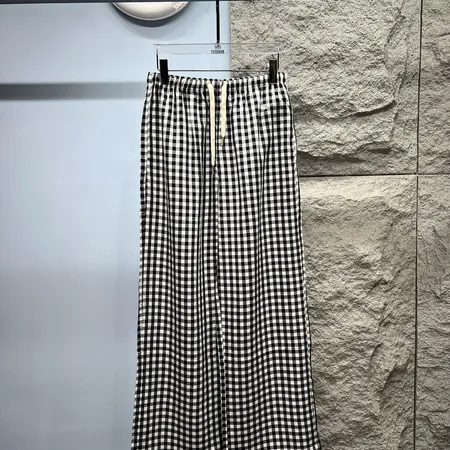 セリーヌ カジュアルパンツ