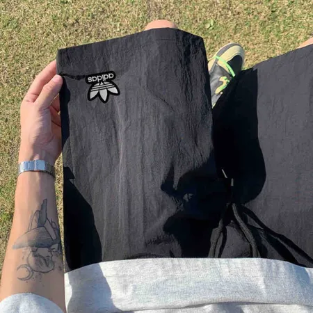 アディダス ショートパンツ