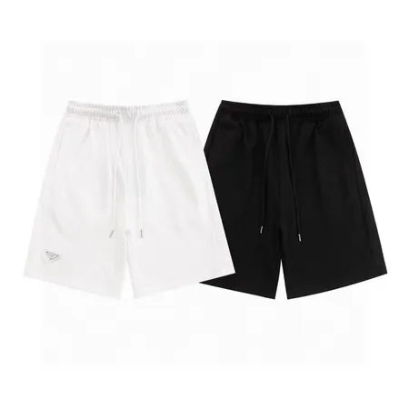 プラダ ショートパンツ