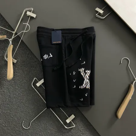 ルイヴィトン ショートパンツ