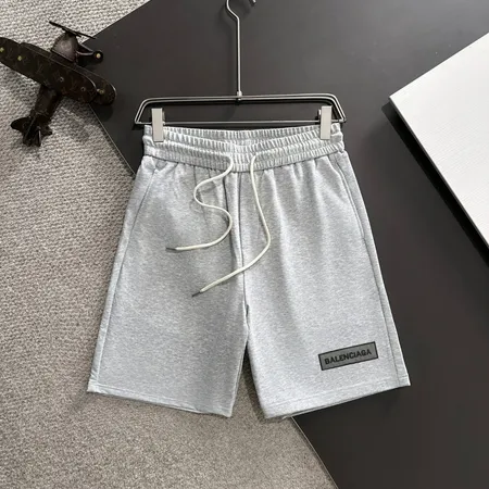 バレンシアガ ショートパンツ