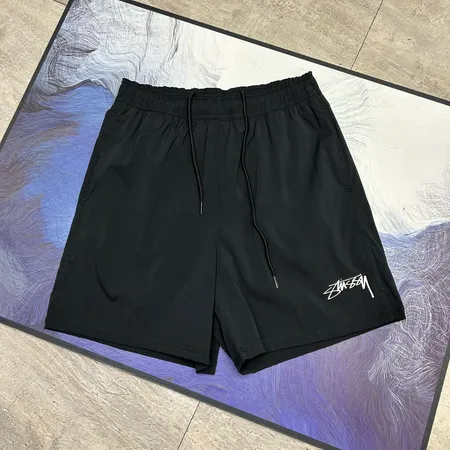 ステューシー ショートパンツ