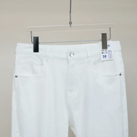 アルマーニ カジュアルパンツ