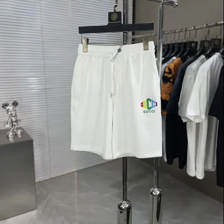 グッチ ショートパンツ