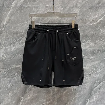 プラダ ショートパンツ