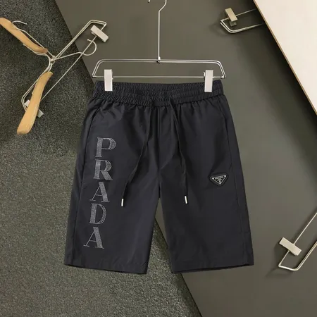プラダ ショートパンツ