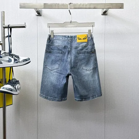 フェンディ ショートパンツ