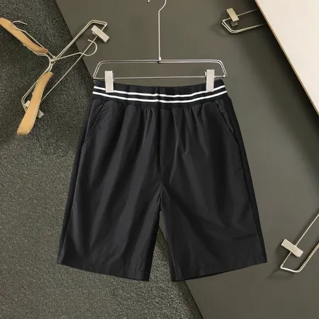 プラダ ショートパンツ