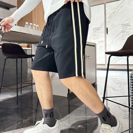 グッチ ショートパンツ