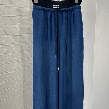 ミュウミュウ カジュアルパンツ