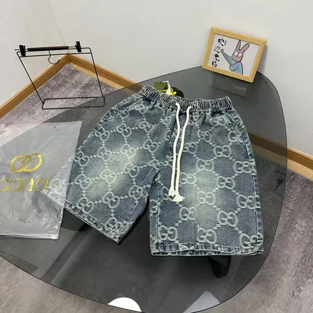 グッチ ショートパンツ