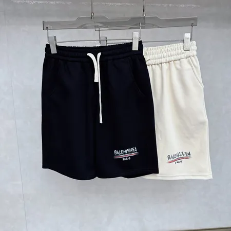 バレンシアガ ショートパンツ