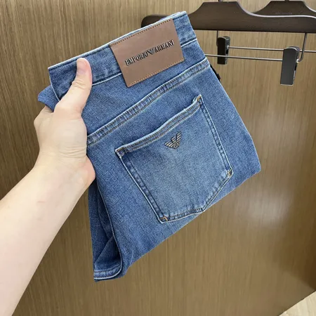 アルマーニ ジーンズ