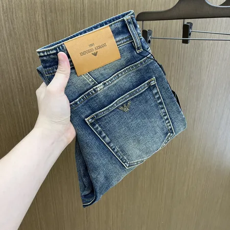 アルマーニ ジーンズ