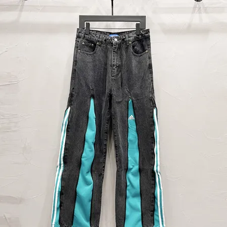 アディダス ジーンズ